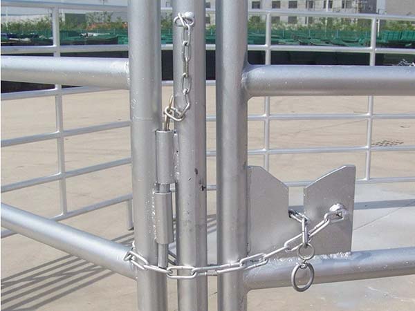 Galvanized cheaper cattle metal fence
